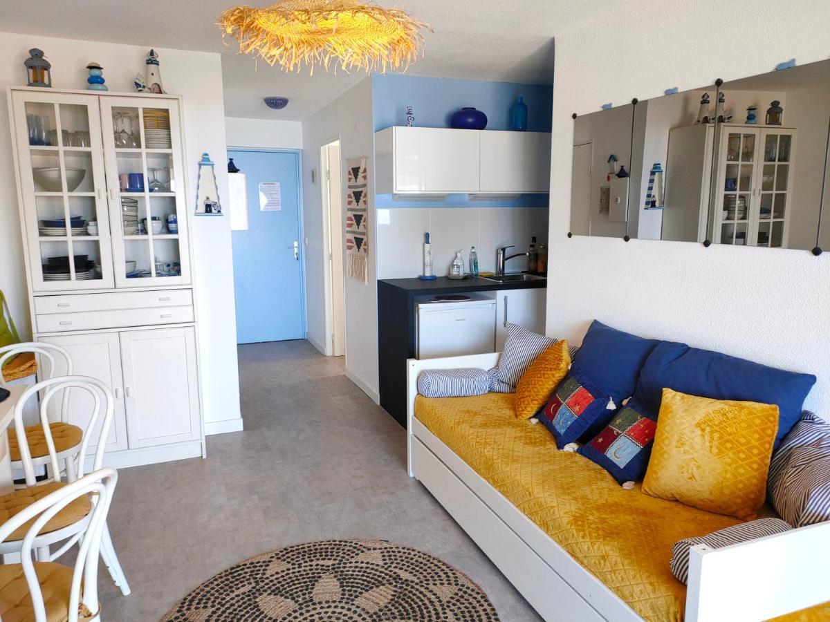 Appartement avec terrasse vue mer, proximité plage, place parking Sanary-sur-Mer Buitenkant foto