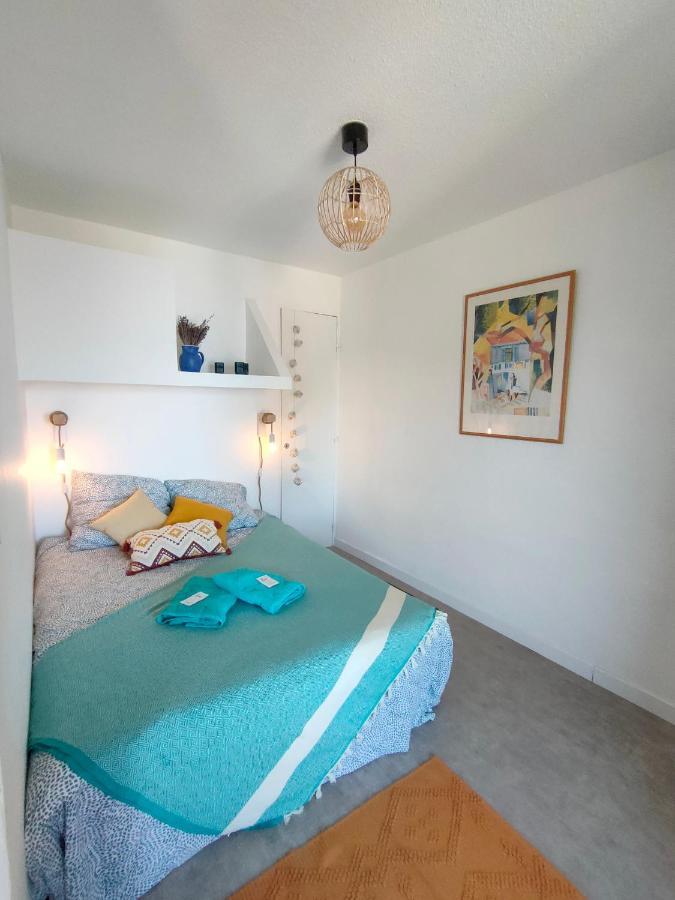 Appartement avec terrasse vue mer, proximité plage, place parking Sanary-sur-Mer Buitenkant foto